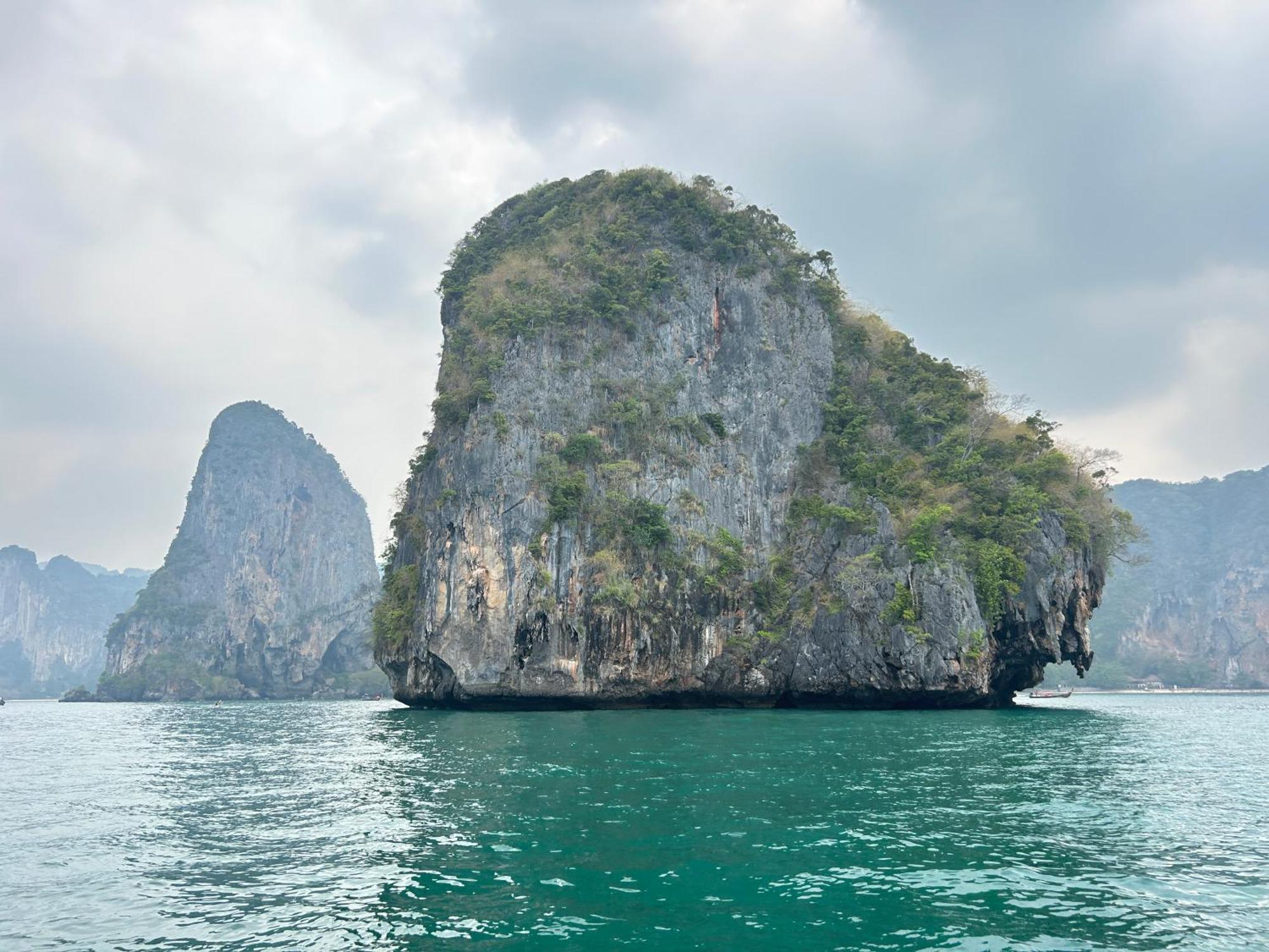 Mina 美景公寓酒店 Pattaya Exterior photo
